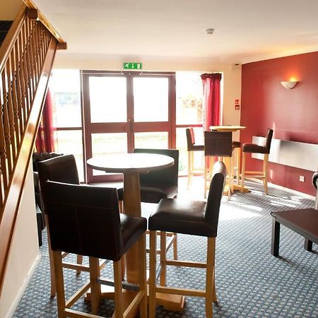 The Lodge Hotel Бирмингем Экстерьер фото