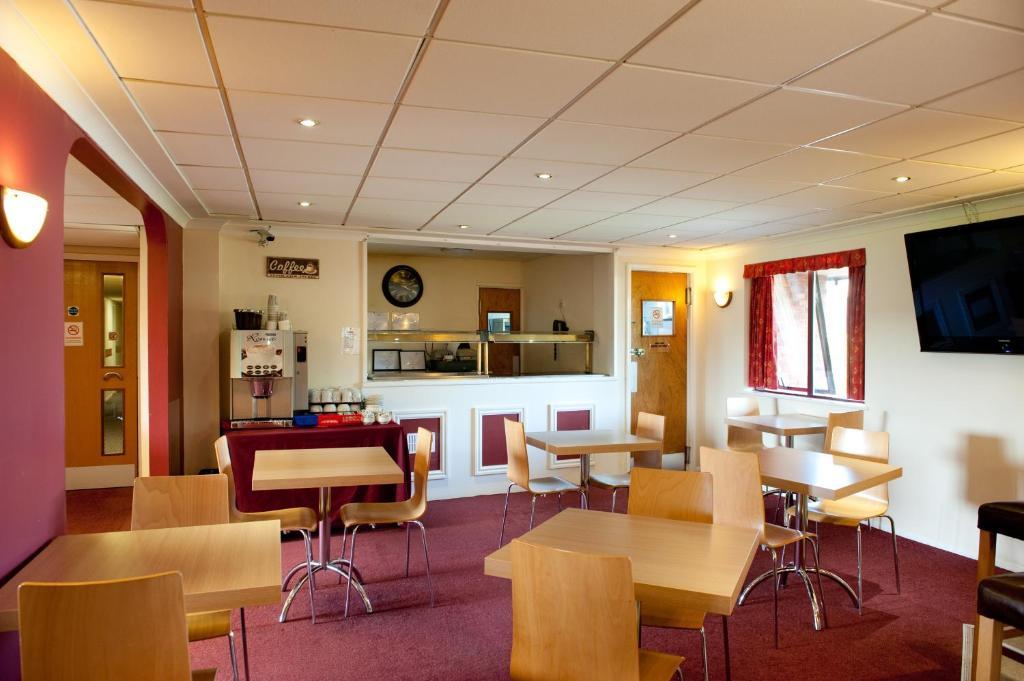 The Lodge Hotel Бирмингем Экстерьер фото